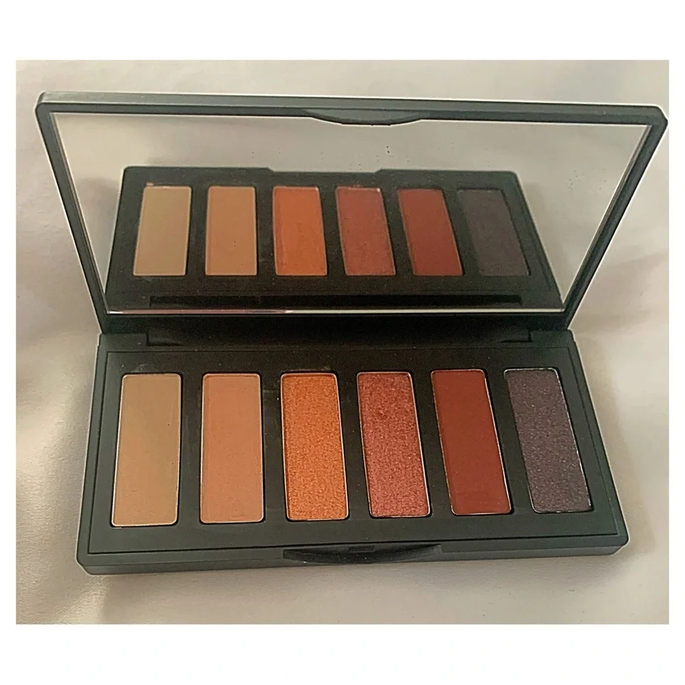 CODE 8 Eyeshadow Palette NEW IN BOX Iconoclast Burnt Sienna Made in Italy
